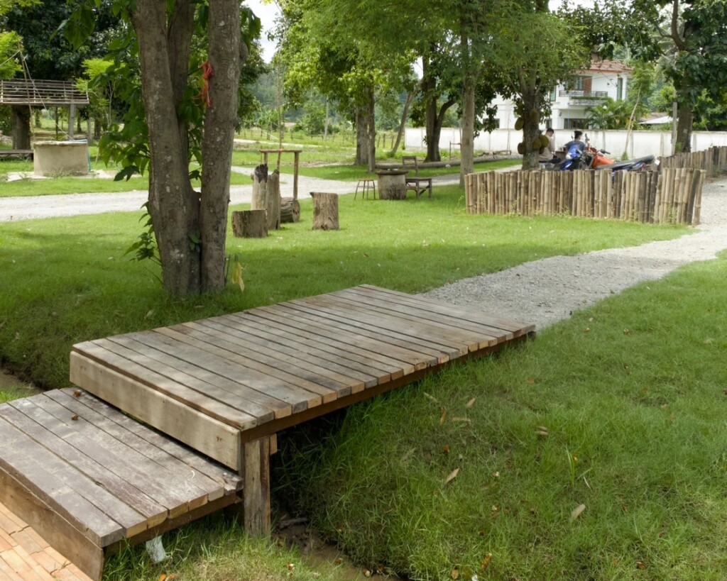 สัมผัสบรรยากาศสบายๆ ใกล้ชิดธรรมชาติที่ Tribe Coffee Rongwua พร้อมมุมพักผ่อนที่สงบและร่มรื่น